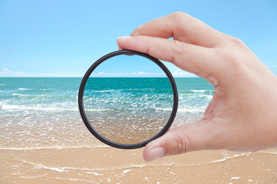 must have lens